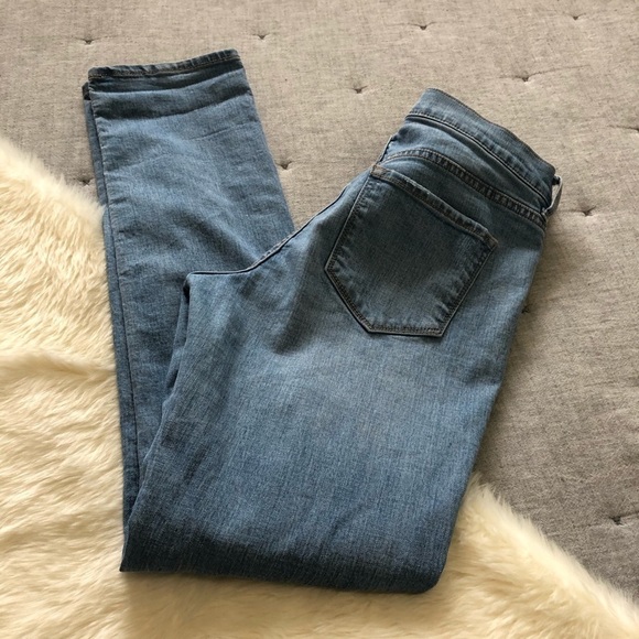 Old navy original midrise jeans sz.4 distressed - Picture 3 of 3